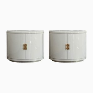 Lackierte Halbmond Sideboards in Elfenbein mit Messingdetails, 1930er, 2er Set