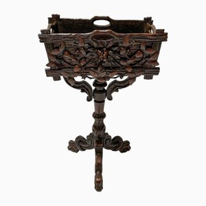 French Carved Fruitwood Black Forest Planter or Jardiniere, 1880s