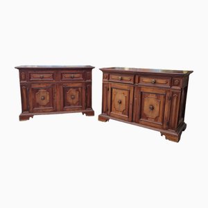 Bolognese Sideboards aus Nussholz, 18. Jh., 2er Set