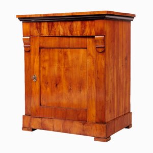 Biedermeier Fröhlicher Halbschrank