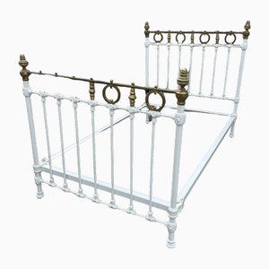 Antikes Bett aus Schmiedeeisen & Weißem Messing, 1900