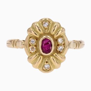 Anello ovale moderno in oro giallo 18 carati con rubino e diamanti