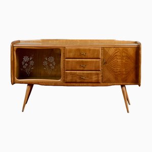 Sideboard mit schrägen Glasschiebetüren, 1950er