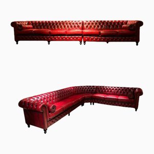 Divano ad angolo Chesterfield vintage rosso sangue di bue