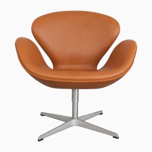 Sedia Swan di Arne Jacobsen