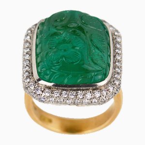 Beeindruckender Ring aus 18 Karat Gold mit Smaragd und Diamanten., 2000er