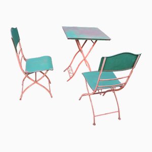 Mid-Century Gartentisch & Stühle aus lackiertem Eisen im Used-Look, 3 . Set