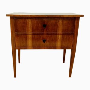 Small Biedermeier Chest of Drawers in Walnut Veneer, 1820