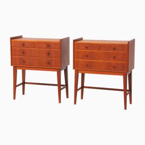 Vollständig restaurierte und aufgearbeitete kleine dänische Vintage Teak Kommoden, 1960er, 2er Set