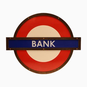 Estación de metro Bank Roundel, 1940