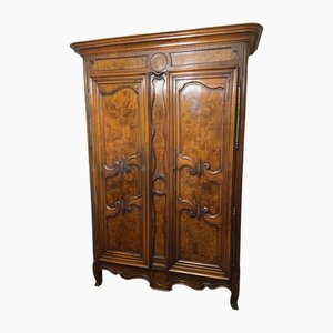 Französischer Louis XV Kleiderschrank, 1800er