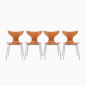 1st Edition Lily Chairs in Oak by Arne Jacobsen for Fritz Hansen, 1969