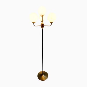 Lampadaire en Laiton et Globes en Verre Satiné Blanc de Sölken Leuchten, 1960s