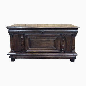 Cajonera antigua grande de roble