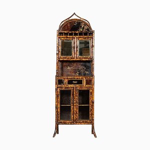 Mueble inglesa de bambú lacado, siglo XIX, década de 1880