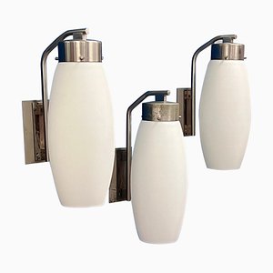 Lámpara de pared grande de vidrio satinado de Stilnovo, años 60