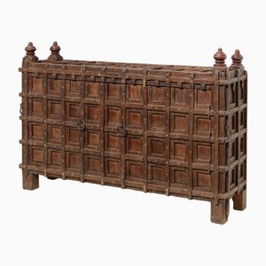Kothla Majus Dowry Chest