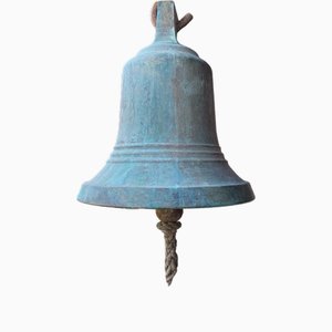 Campana antica in bronzo con batacchio, Francia