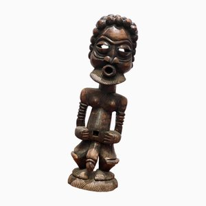 Guardian Fang Reliquiar Geschnitzte Holzfigur, Kamerun, 1950er