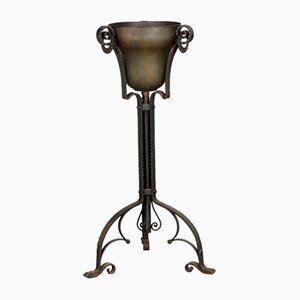 Wrought Iron Vase Holder