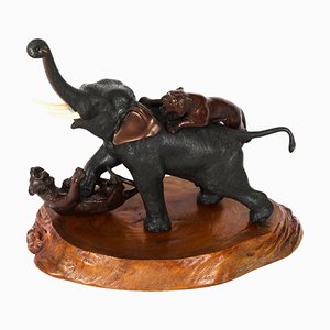 Elefante antico e tigri in bronzo, Giappone, XIX secolo