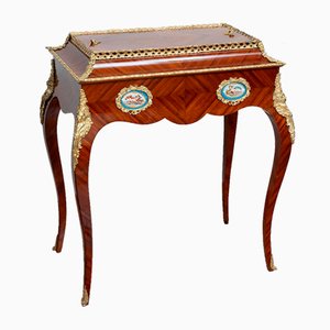 Französischer Napoleon III Couchtisch aus Exotischem Holz, 19. Jh. mit Applikationen von Sevres Porzellan Plaketten