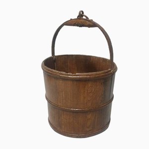 Holzbehälter aus Eiche und Eisen