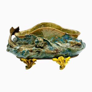 Pflanzgefäß mit Molch, der zwischen Fischen schwimmt, auf Sockel aus Bronze und vergoldetem Messing, Ende 19. Jh.