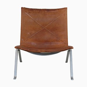 PK22 Chair in Patinated Cognac Leather by Poul Kjærholm, 1970s