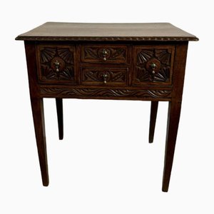 Mesa auxiliar victoriana de roble tallado, década de 1860
