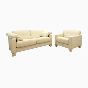 Sofá de dos plazas DS 17 y silla de cuero beige de de Sede. Juego de 2
