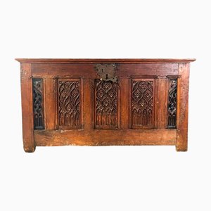 Große Französische Gotische Truhe, 16. Jh., Frankreich, 1580er