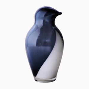 Mid-Century Modern Scandinavian Handblown Penguin by Sakari Pykälä for Riihimäki Lasi