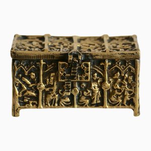 Scatola brutalista in bronzo con decoro medievale, anni '50