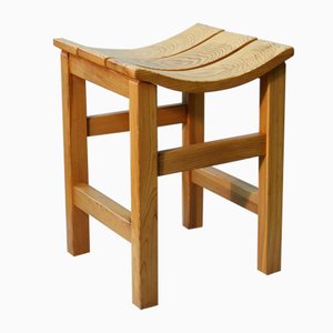 Moderner französischer Hocker aus Kiefernholz, 1950er