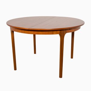 Runder ausziehbarer Mid-Century Esstisch von McIntosh, Großbritannien, 1960er