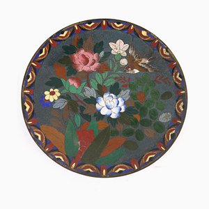 Mit Cloisonné-Emaille verzierter Kupferteller