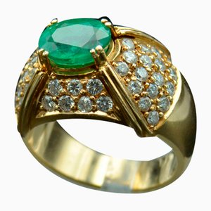 Yellow Gold Ring with 48 Diamonds and Natural Emerald, 2000s