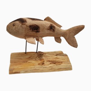 Sculpture en Bois de Carpe Koi