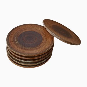 Moderne Dänische Keramikteller in Erdfarben, zugeschrieben von Tue Poulsen, 1960er, 6 . Set