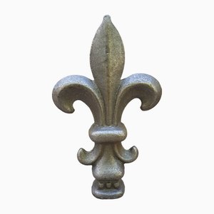 Large Cast Iron French Lily Post Head Architectural Ornament