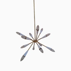 Lámpara de araña Sputnik de 12 luces de latón de Stilnovo, años 40