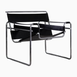 Poltrona B3 Wassily in pelle nera di Marcel Breuer, anni '80