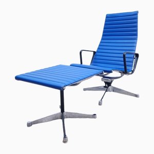 Fauteuil et Ottomane Ea 124 & Ea 125 en Cuir par Eames pour Herman Miller, Set de 2
