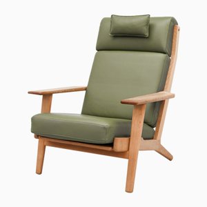 Poltrona Ge290 in quercia di Hans Wegner per Getama, anni '60