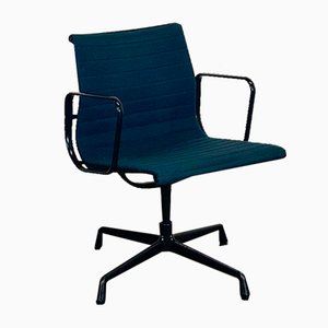Vitra Ea 104 Design Chair Rotatable, Dark Blue and Iconic (Special Edition), Set of 6