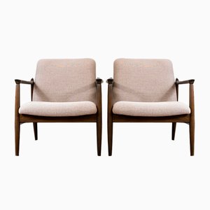 Butacas GFM-64 de Edmund Homa, años 60. Juego de 2