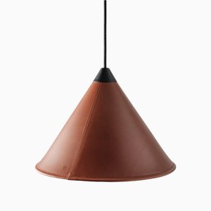 Petite Lampe Cone en Cuir par Cuero Design