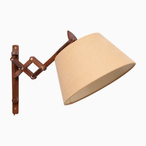 Lámpara de pared Scissor de teca, Países Bajos, años 60