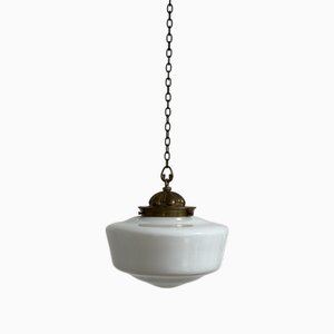 Englische Vintage Church Deckenlampe aus Milch-Opalglas, 1930er